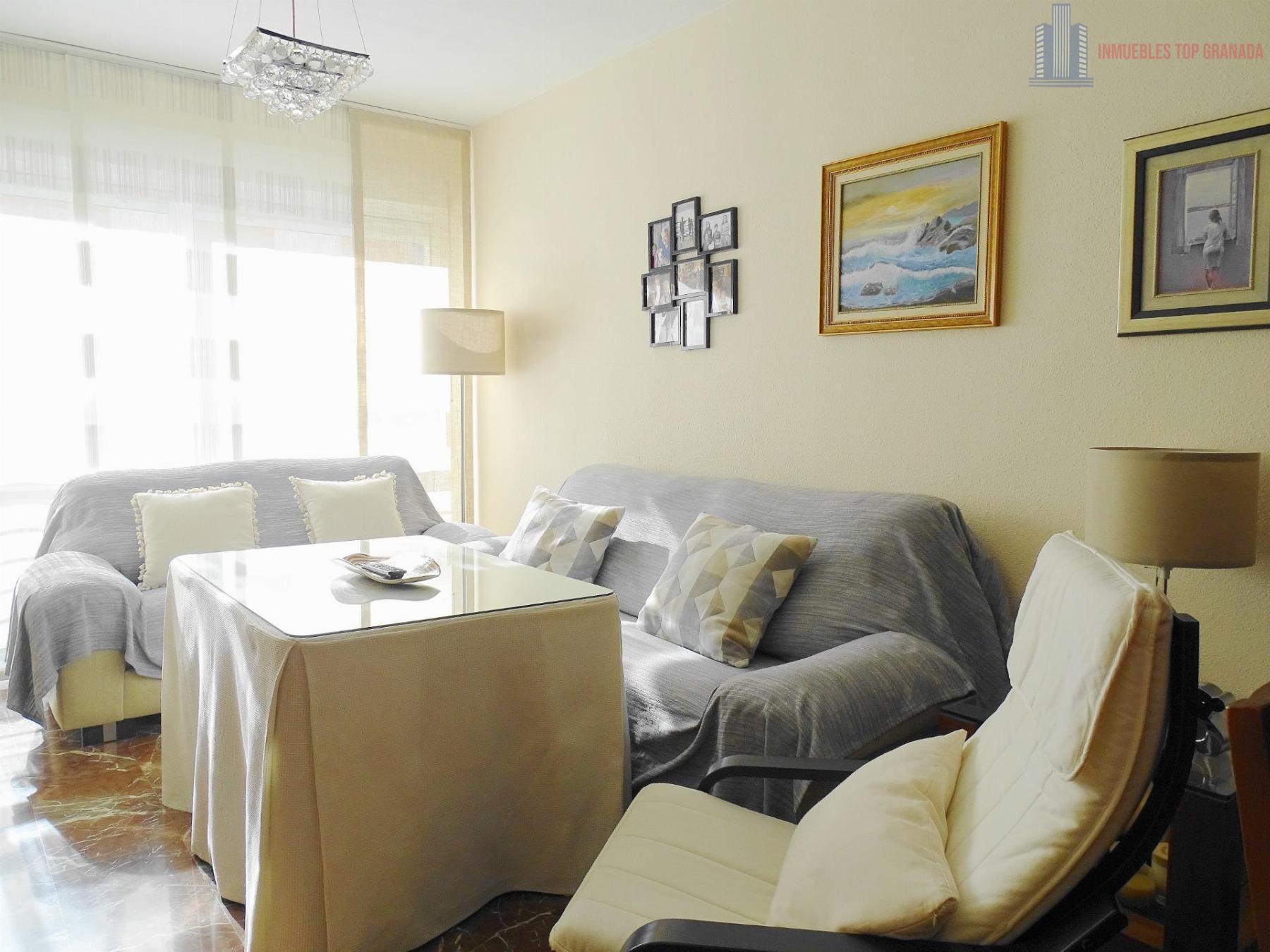 Venta de piso en Granada