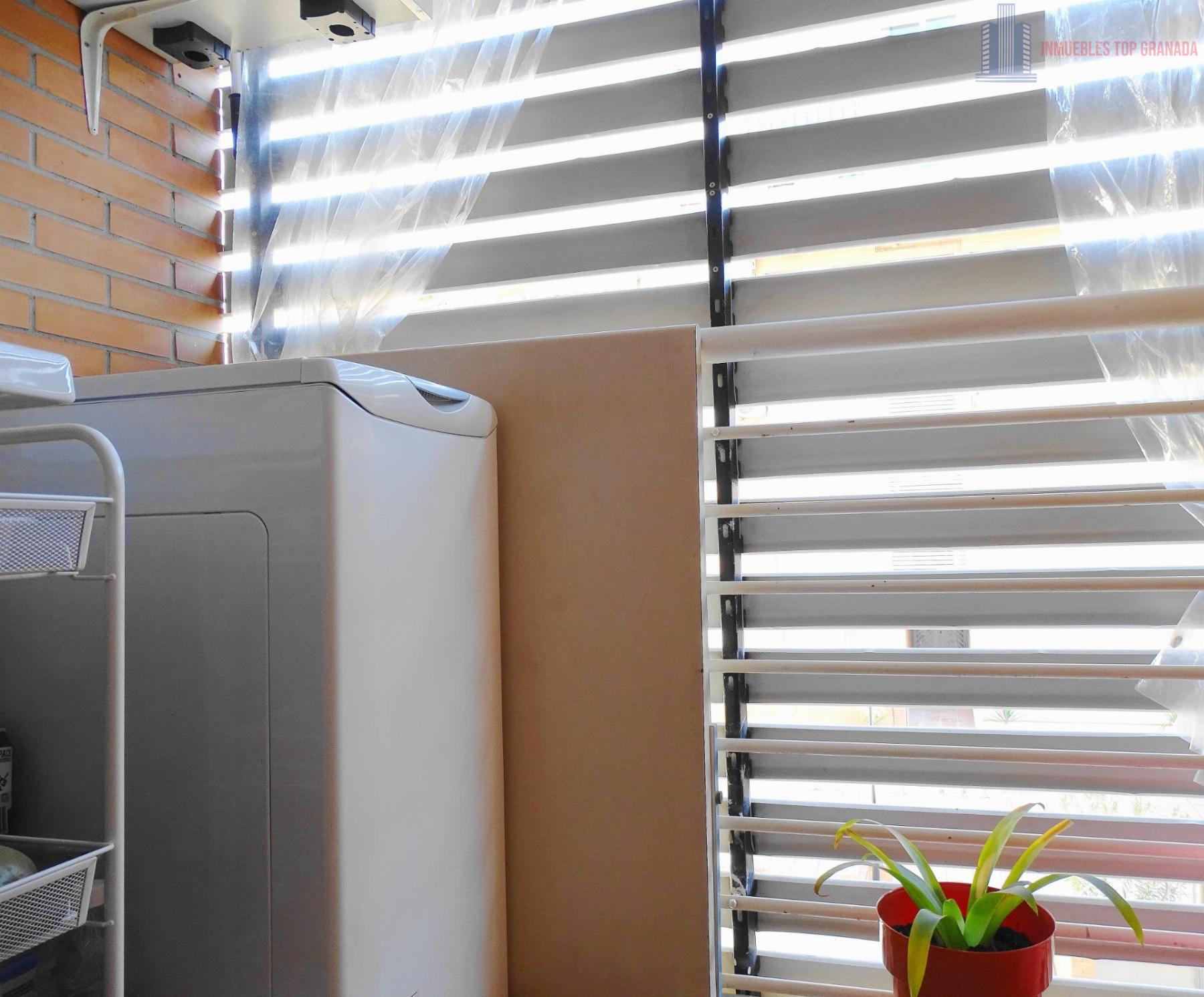 Venta de piso en Granada