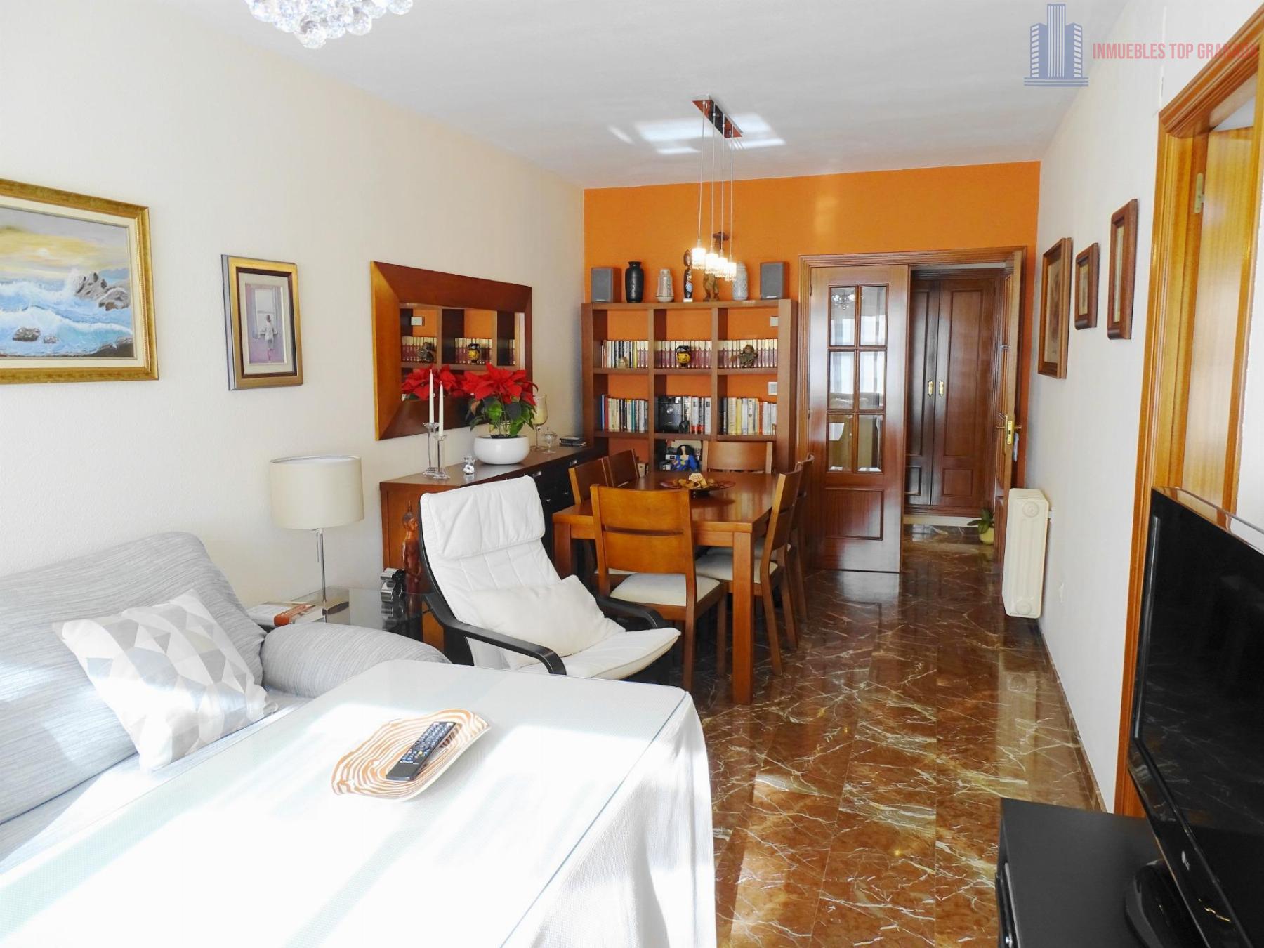 Venta de piso en Granada
