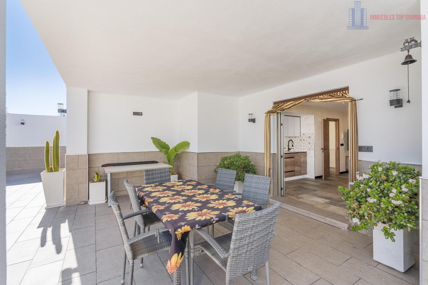 For sale of chalet in Atarfe