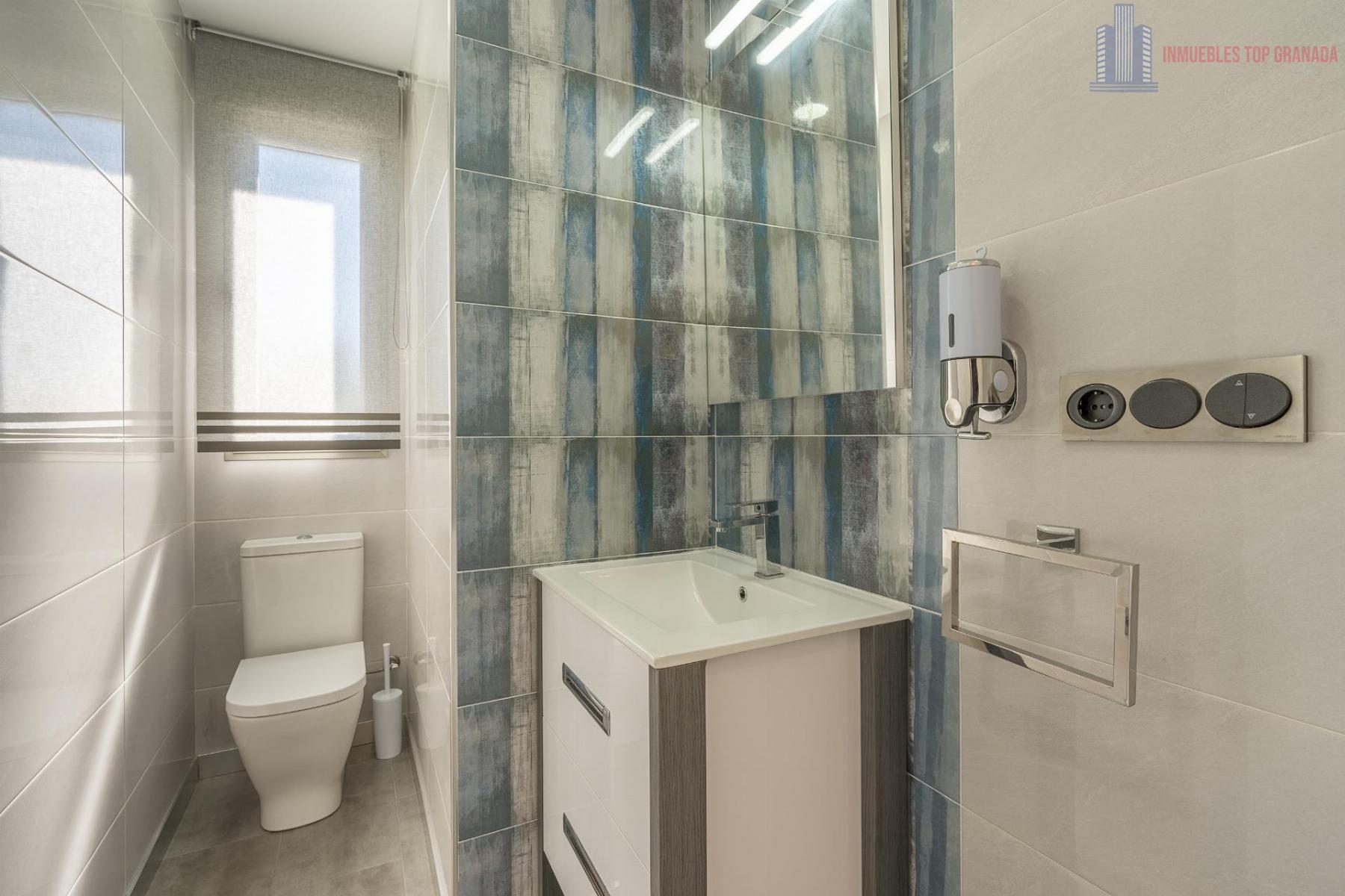 For sale of chalet in Atarfe