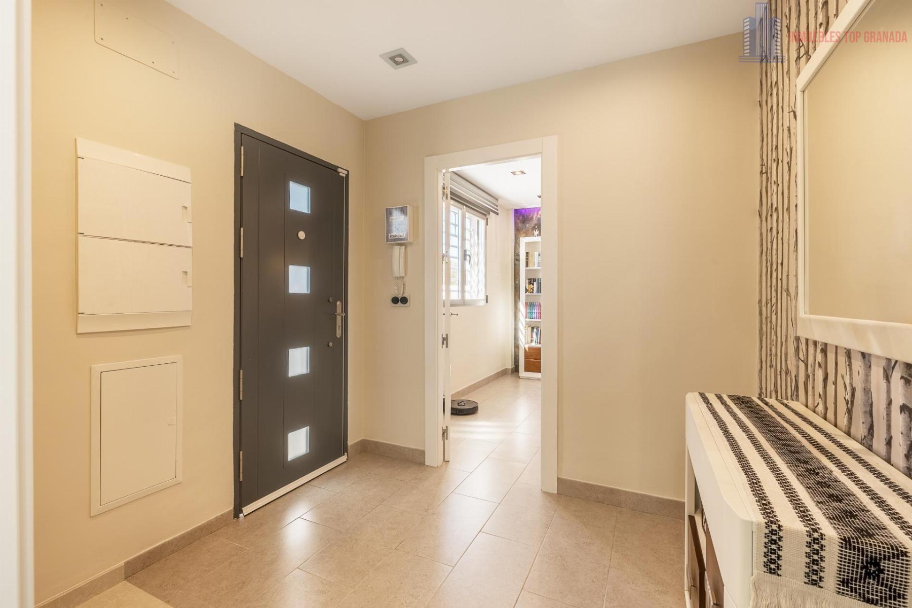 For sale of chalet in Atarfe
