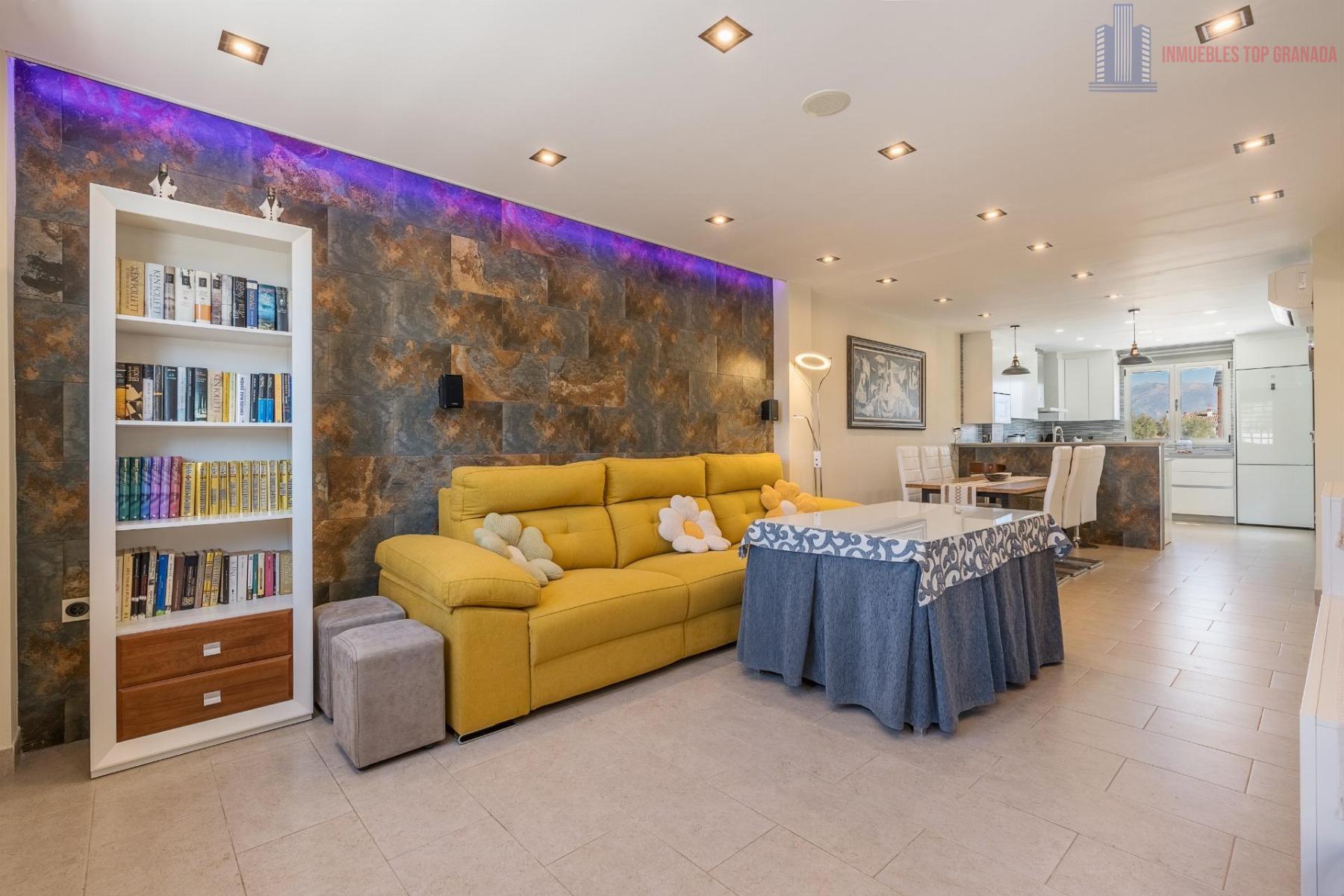 For sale of chalet in Atarfe