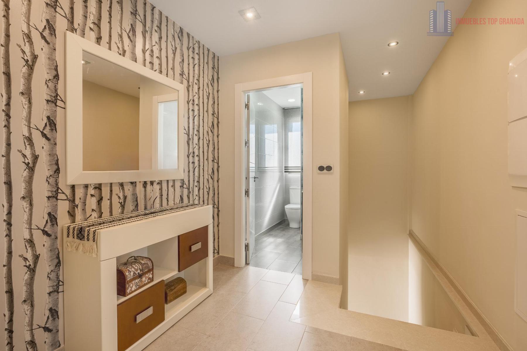 For sale of chalet in Atarfe