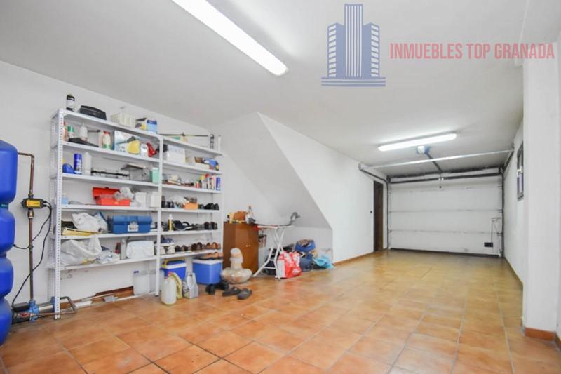 For sale of chalet in Maracena