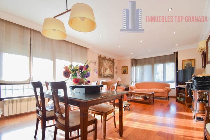 For sale of chalet in Maracena