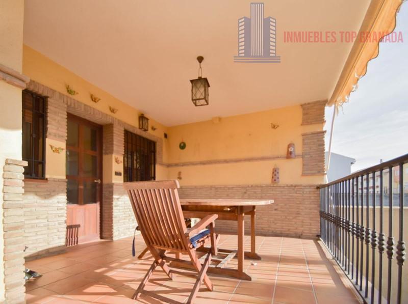For sale of chalet in Maracena