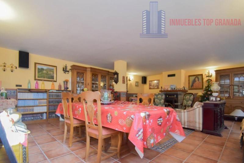 For sale of chalet in Maracena
