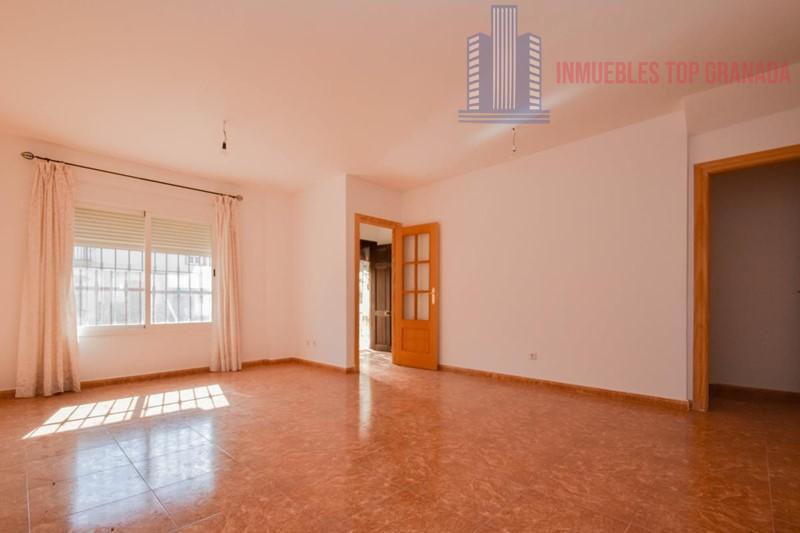 Venta de casa en Illora