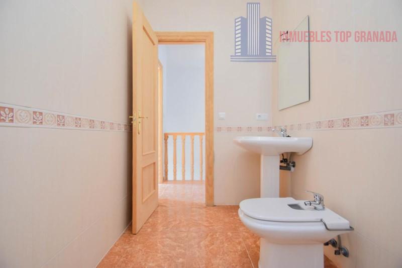 Venta de casa en Illora