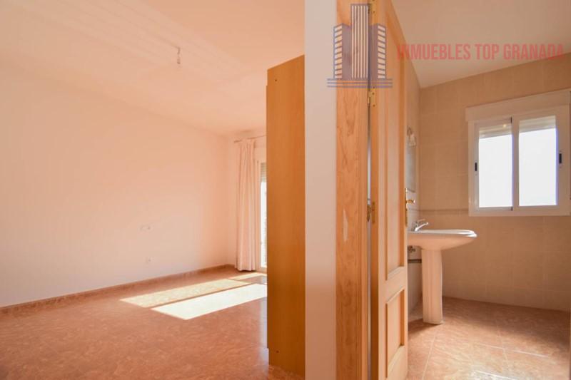 Venta de casa en Illora