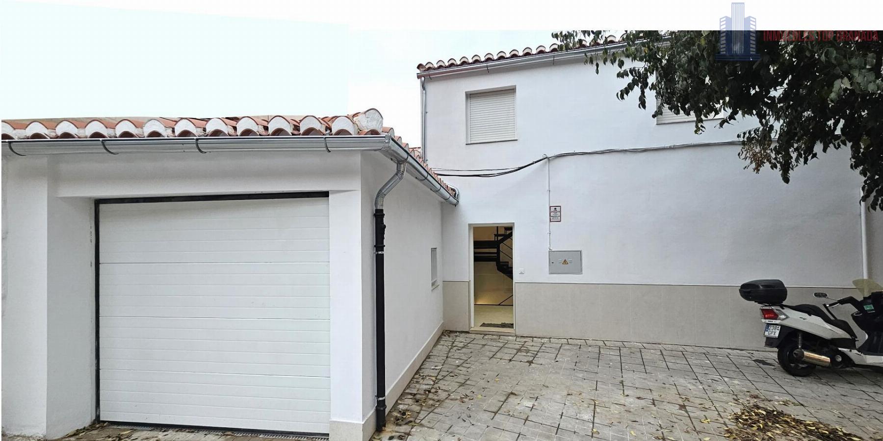 Venta de casa en Granada