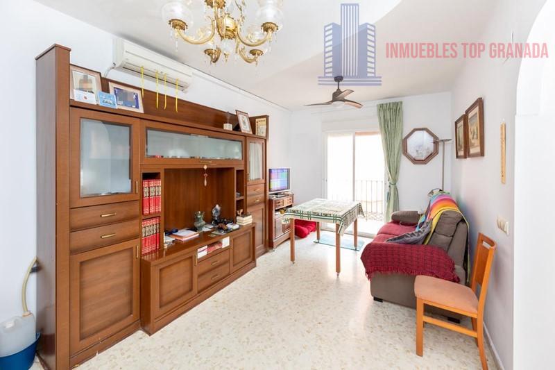 For sale of flat in Albolote