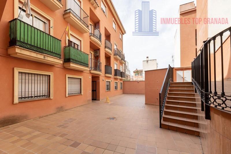 For sale of flat in Albolote