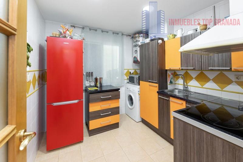 For sale of flat in Albolote