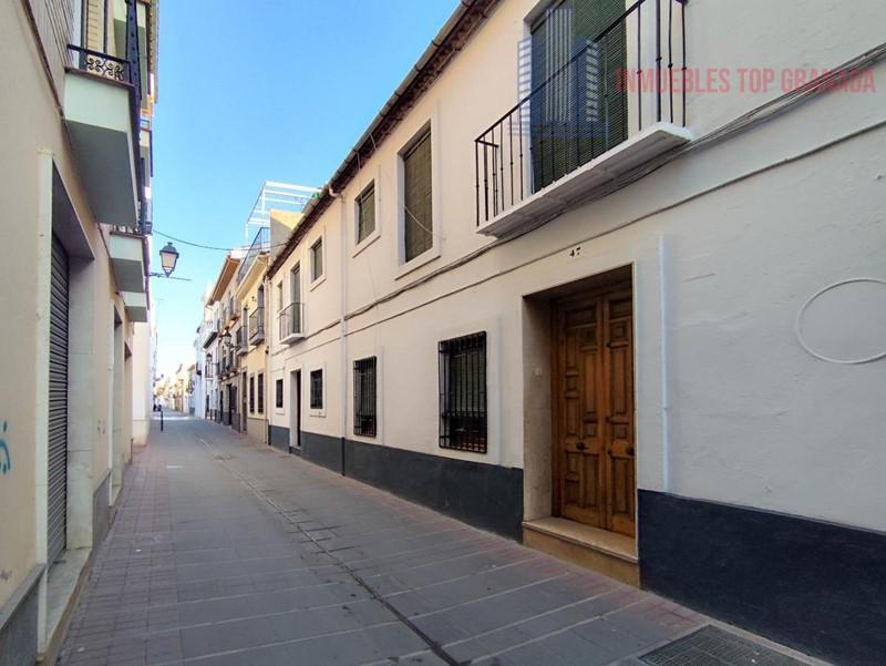 For sale of house in Santa Fe