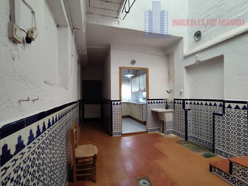For sale of house in Santa Fe