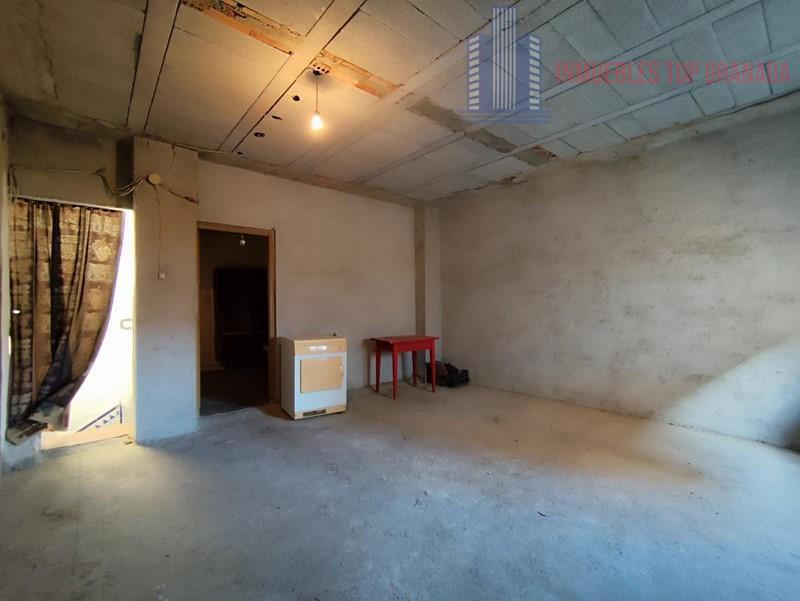 For sale of house in Santa Fe
