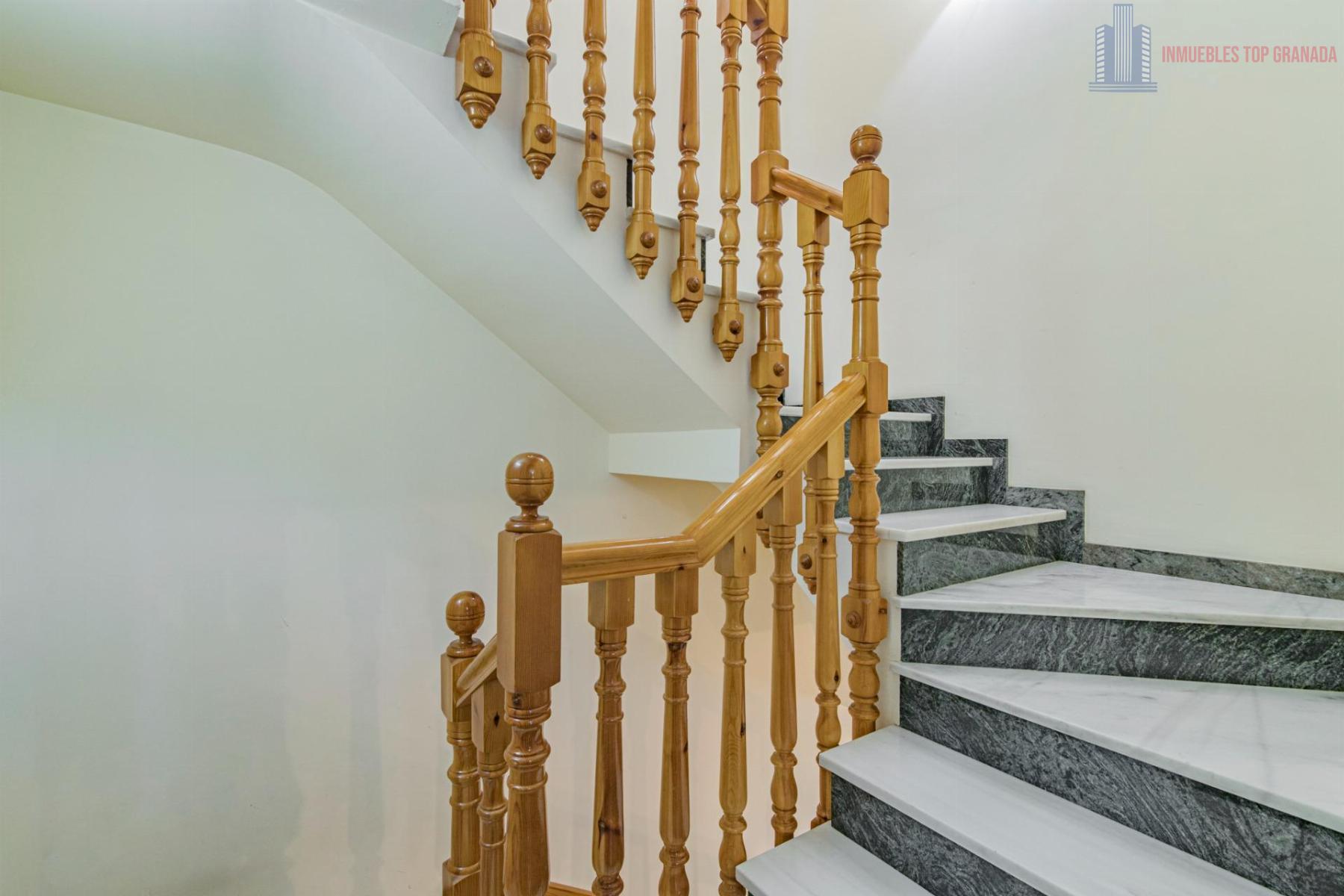 For sale of house in Pinos Puente