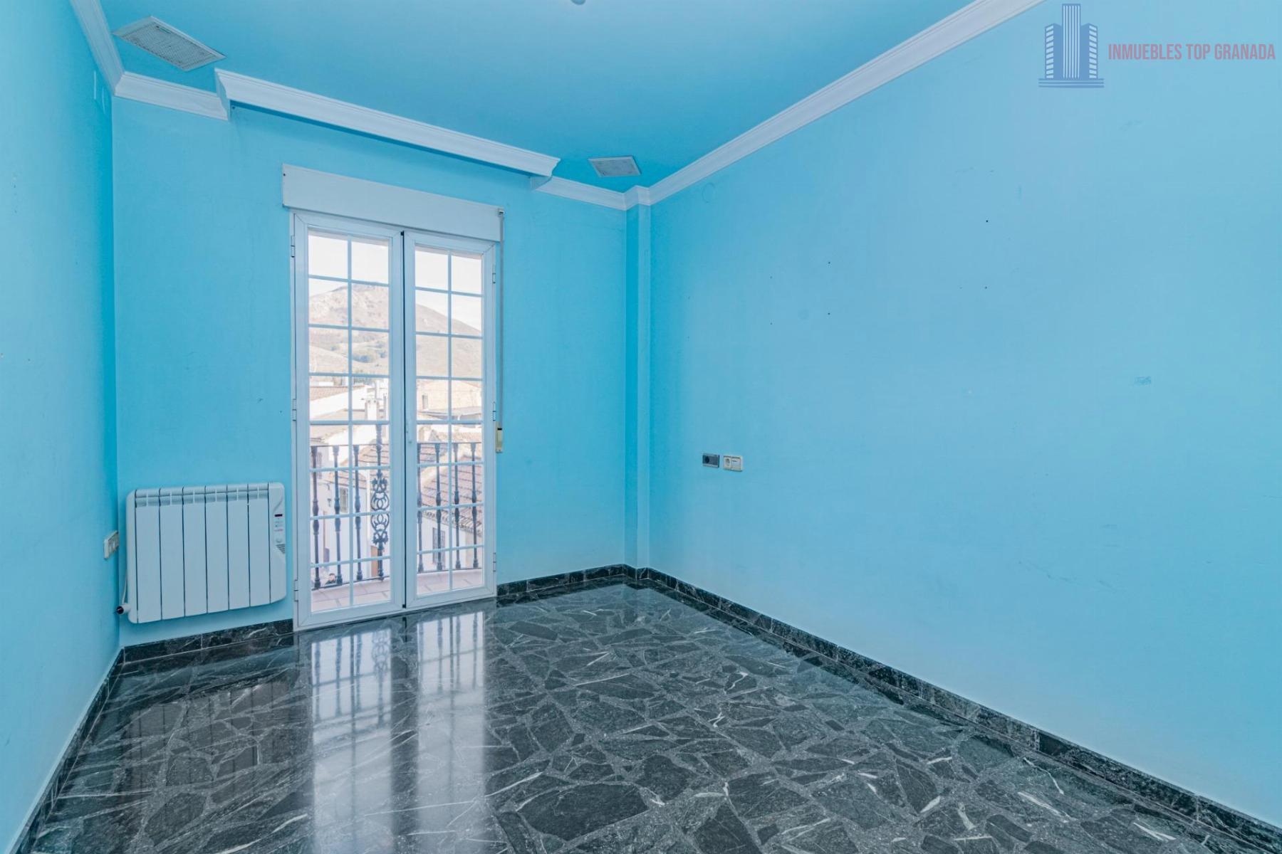 For sale of house in Pinos Puente