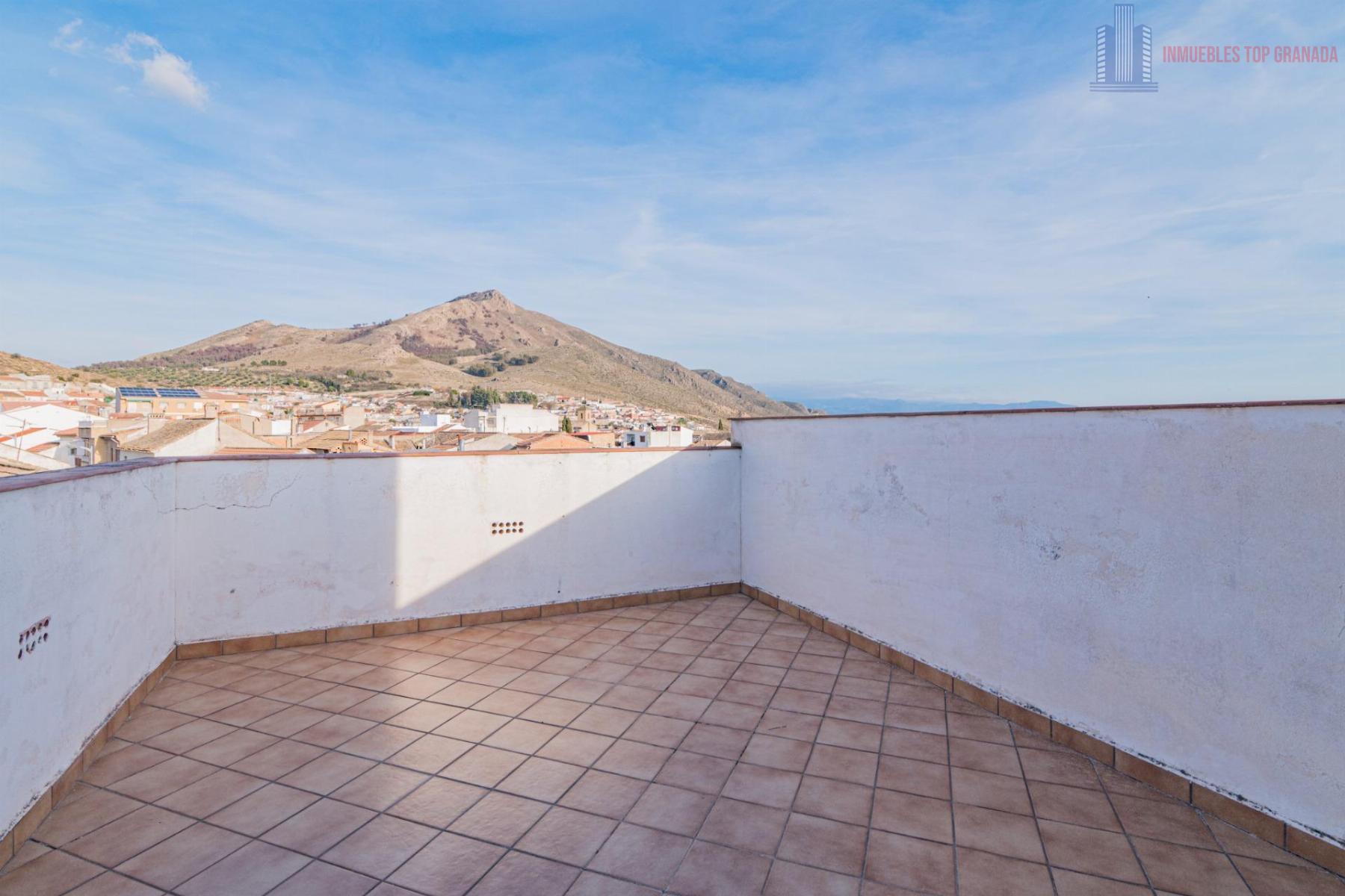 For sale of house in Pinos Puente