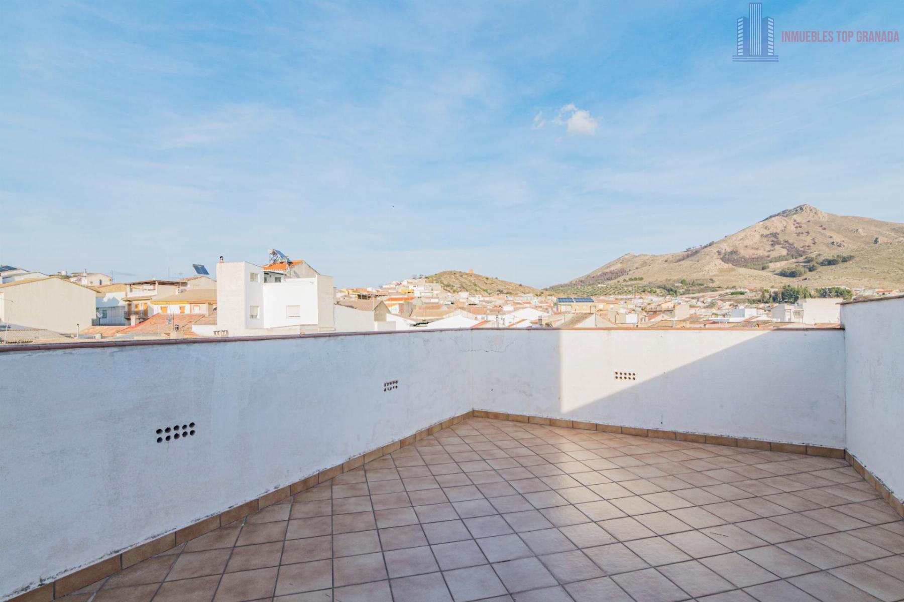 For sale of house in Pinos Puente