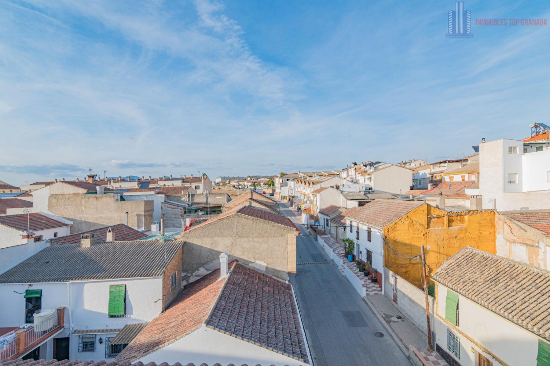 For sale of house in Pinos Puente
