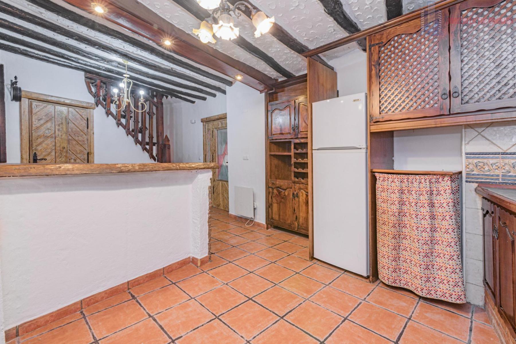 For sale of house in Alhendín