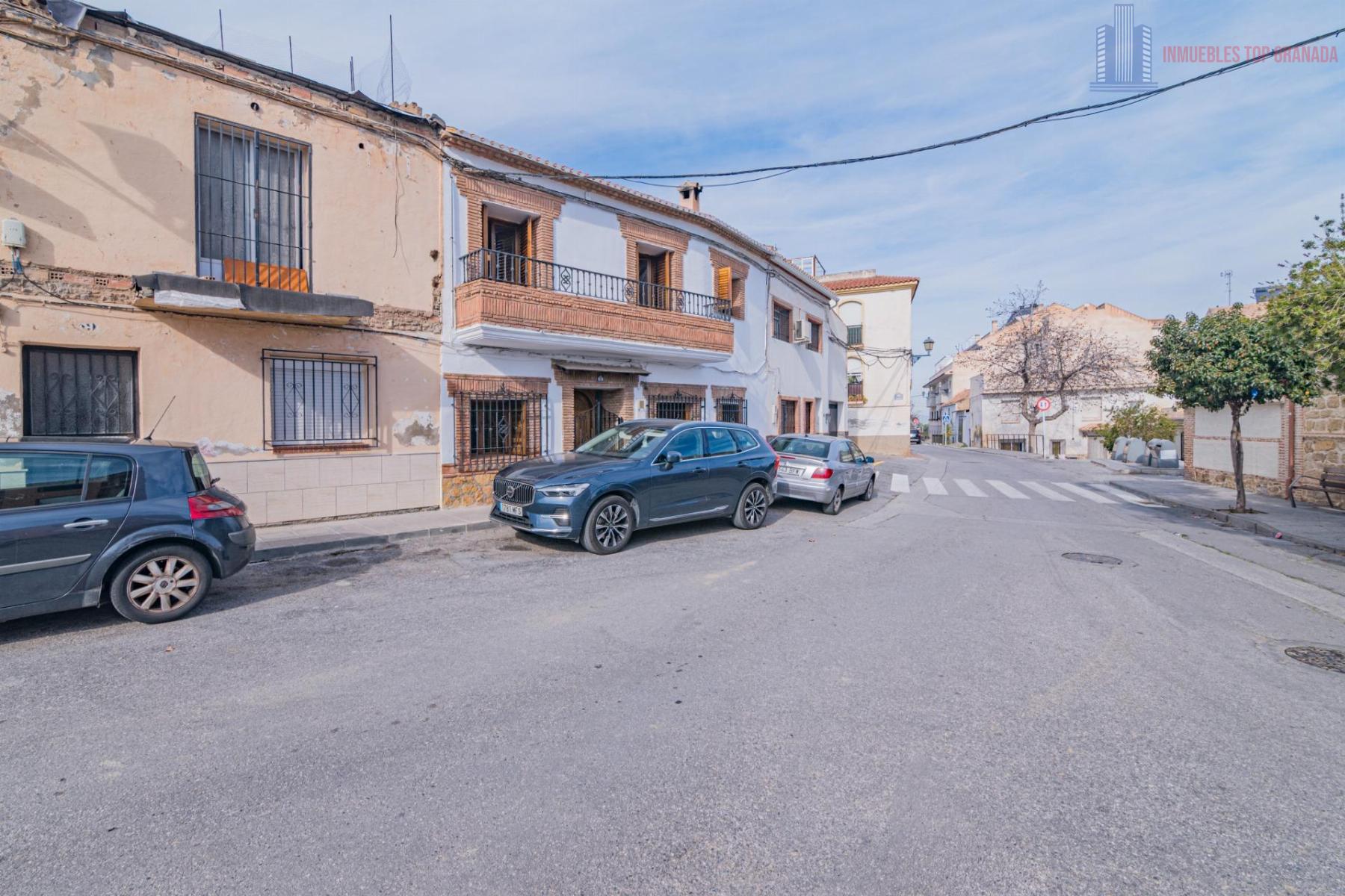 For sale of house in Alhendín