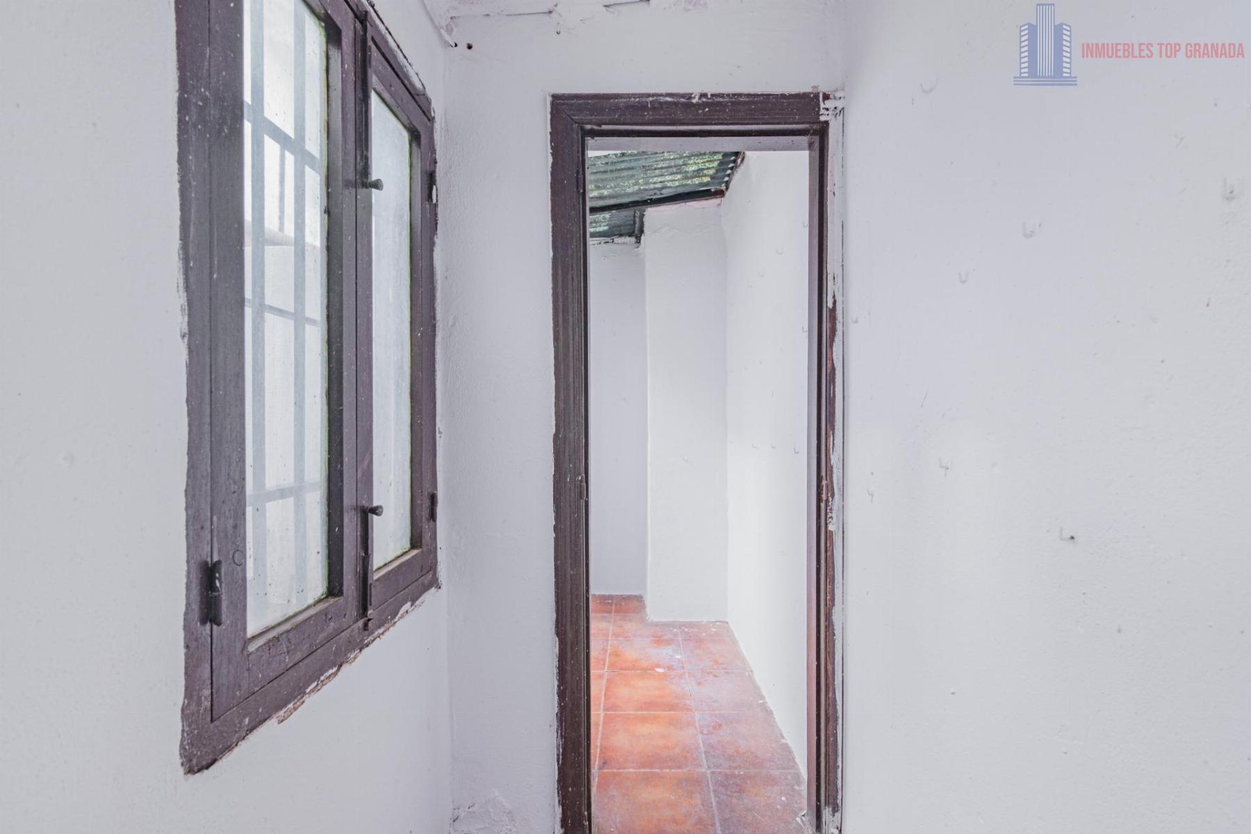 For sale of house in Alhendín