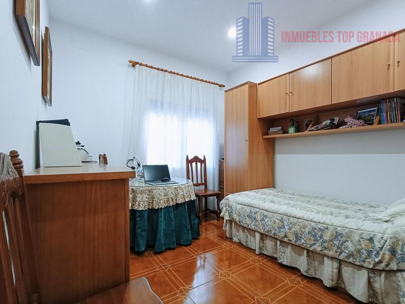For sale of house in Santa Fe