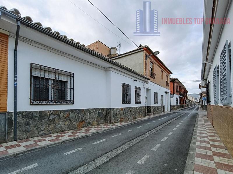 For sale of house in Santa Fe
