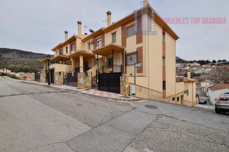 For sale of house in Alfacar