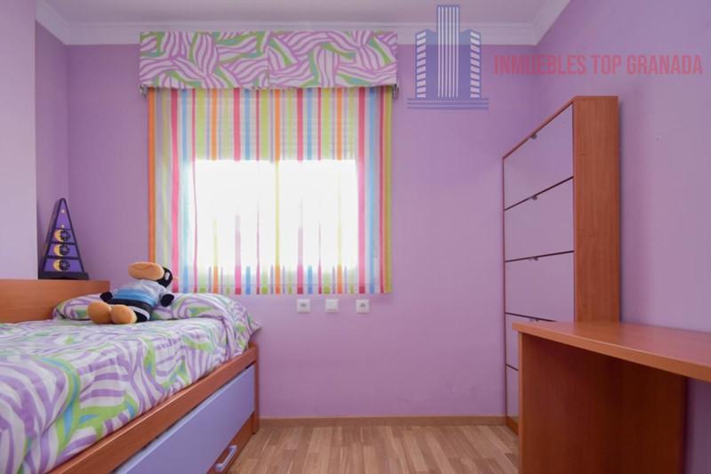 For sale of house in Alfacar