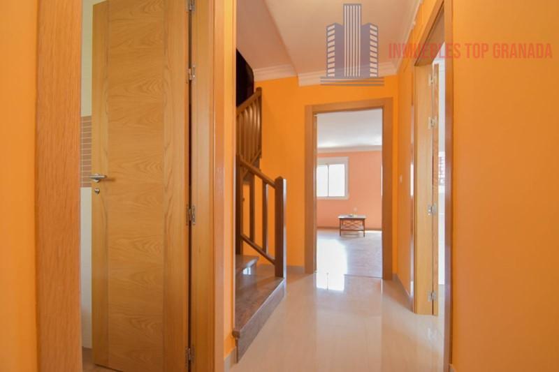 For sale of house in Alfacar