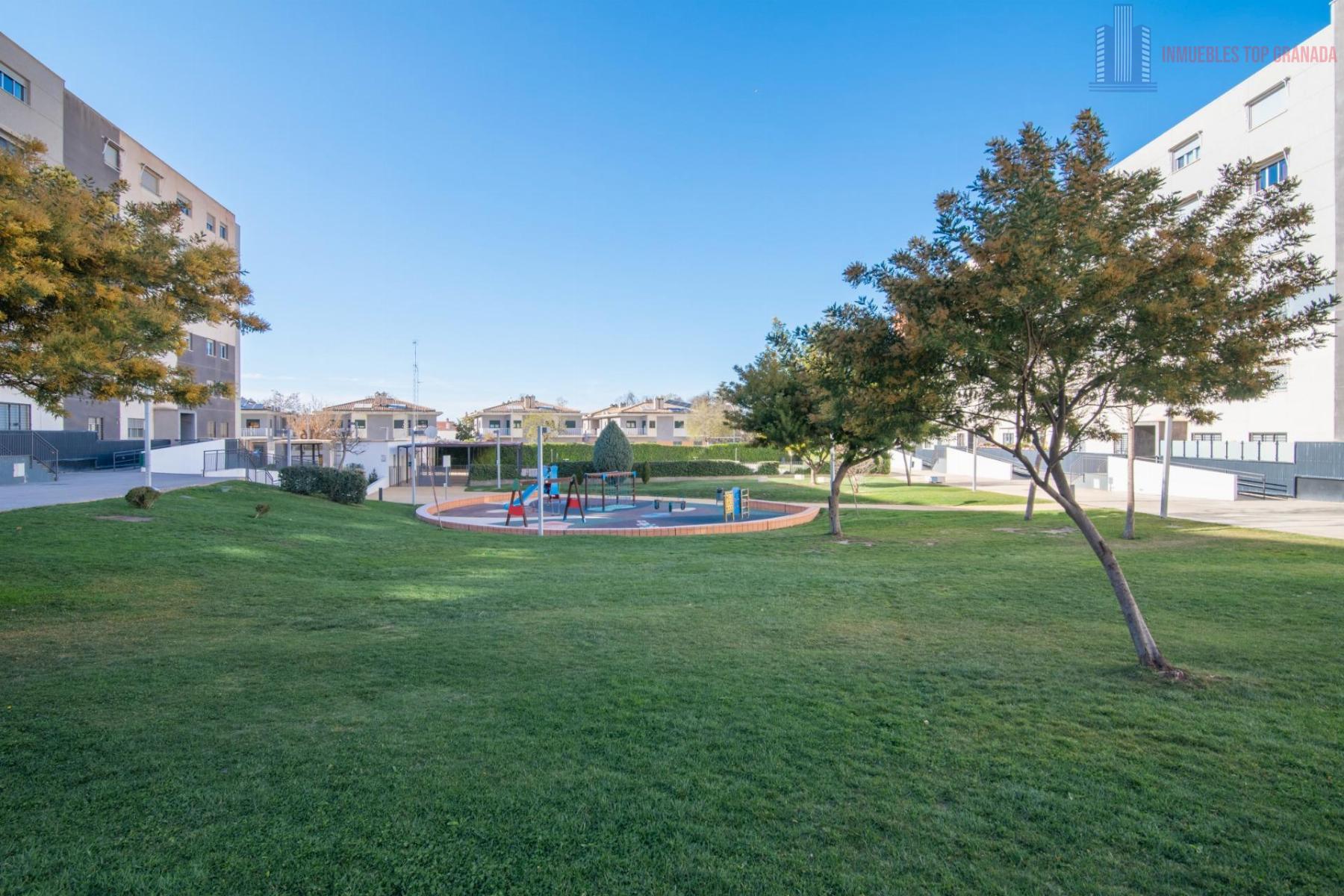 For sale of flat in Alhendín