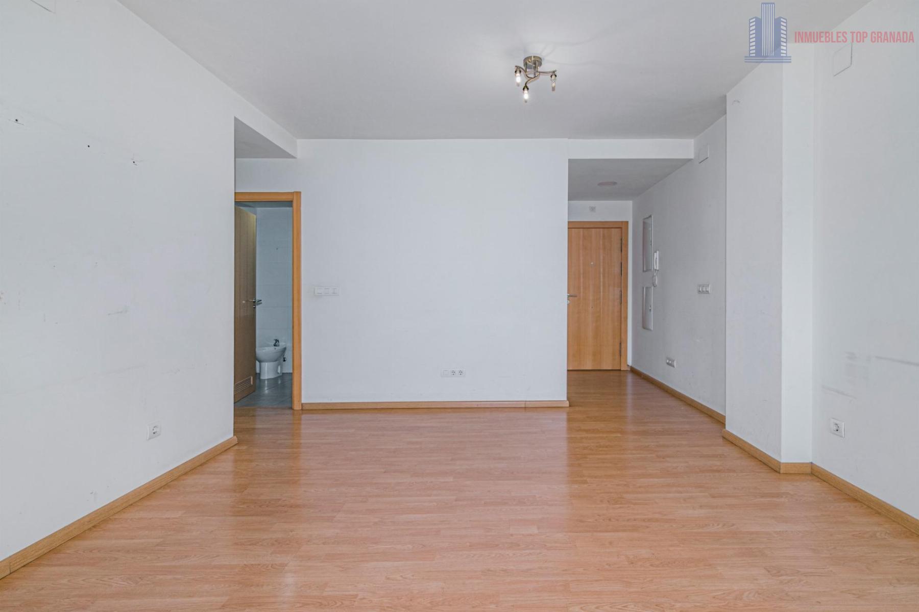 For sale of flat in Alhendín