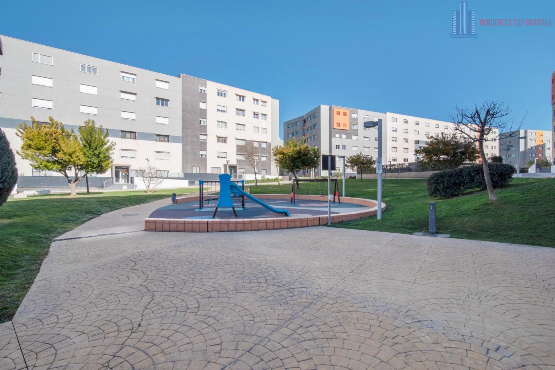 For sale of flat in Alhendín