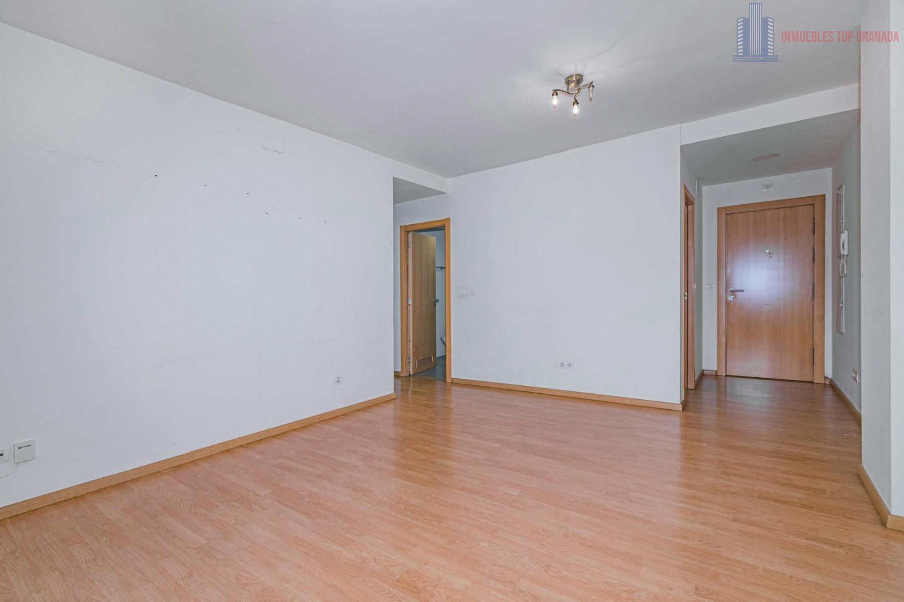 For sale of flat in Alhendín