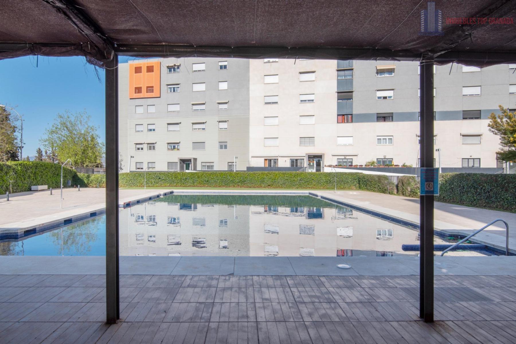 For sale of flat in Alhendín