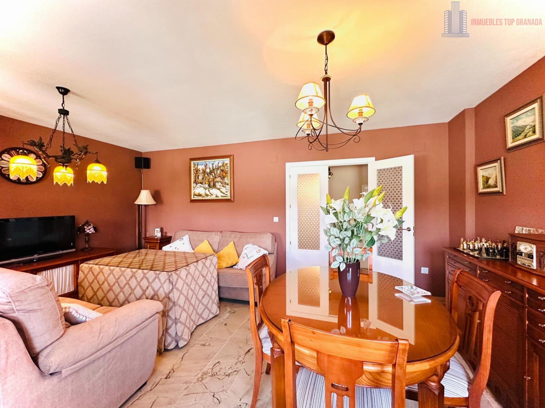 For sale of house in Ogíjares