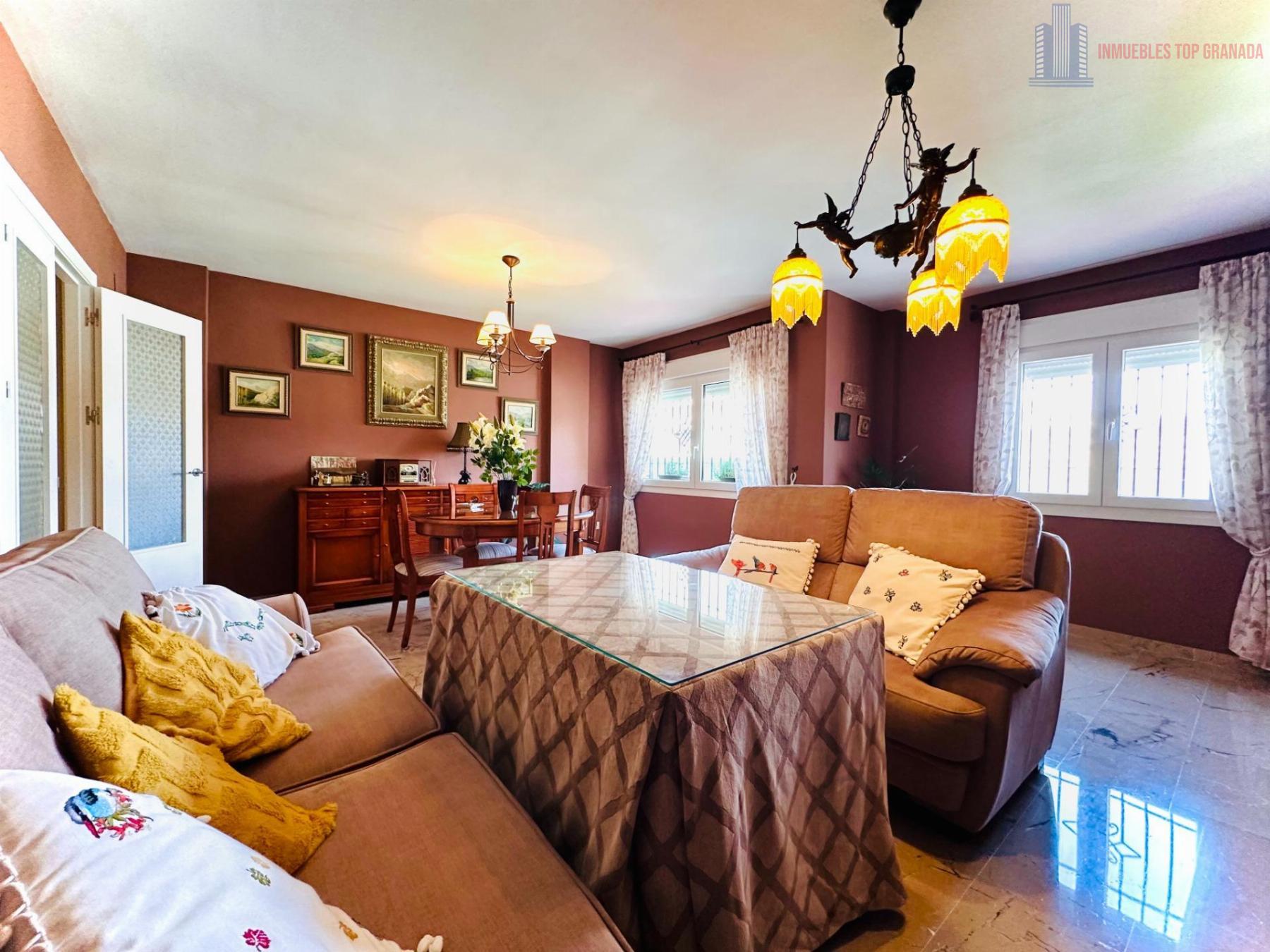 For sale of house in Ogíjares