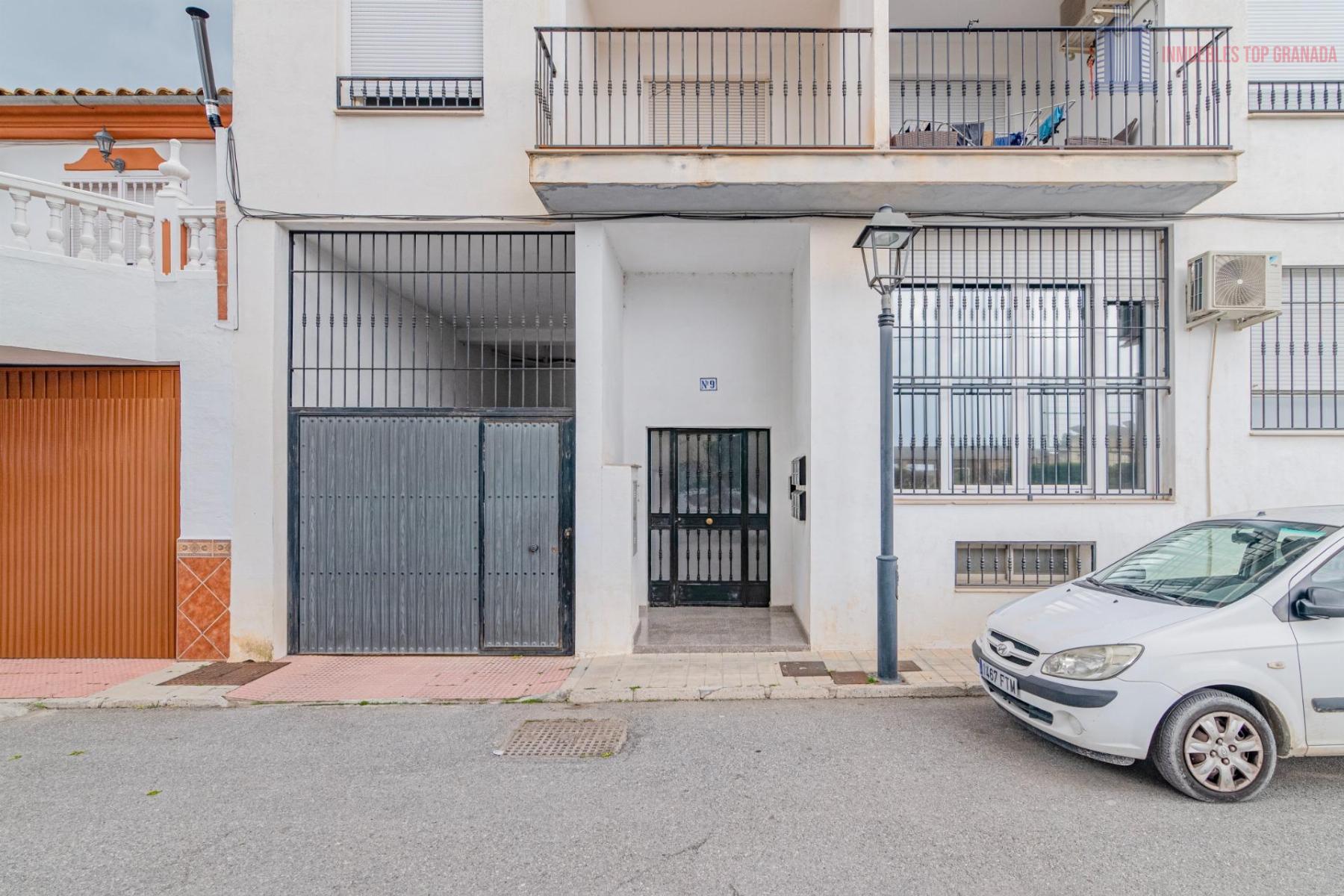 For sale of penthouse in Láchar