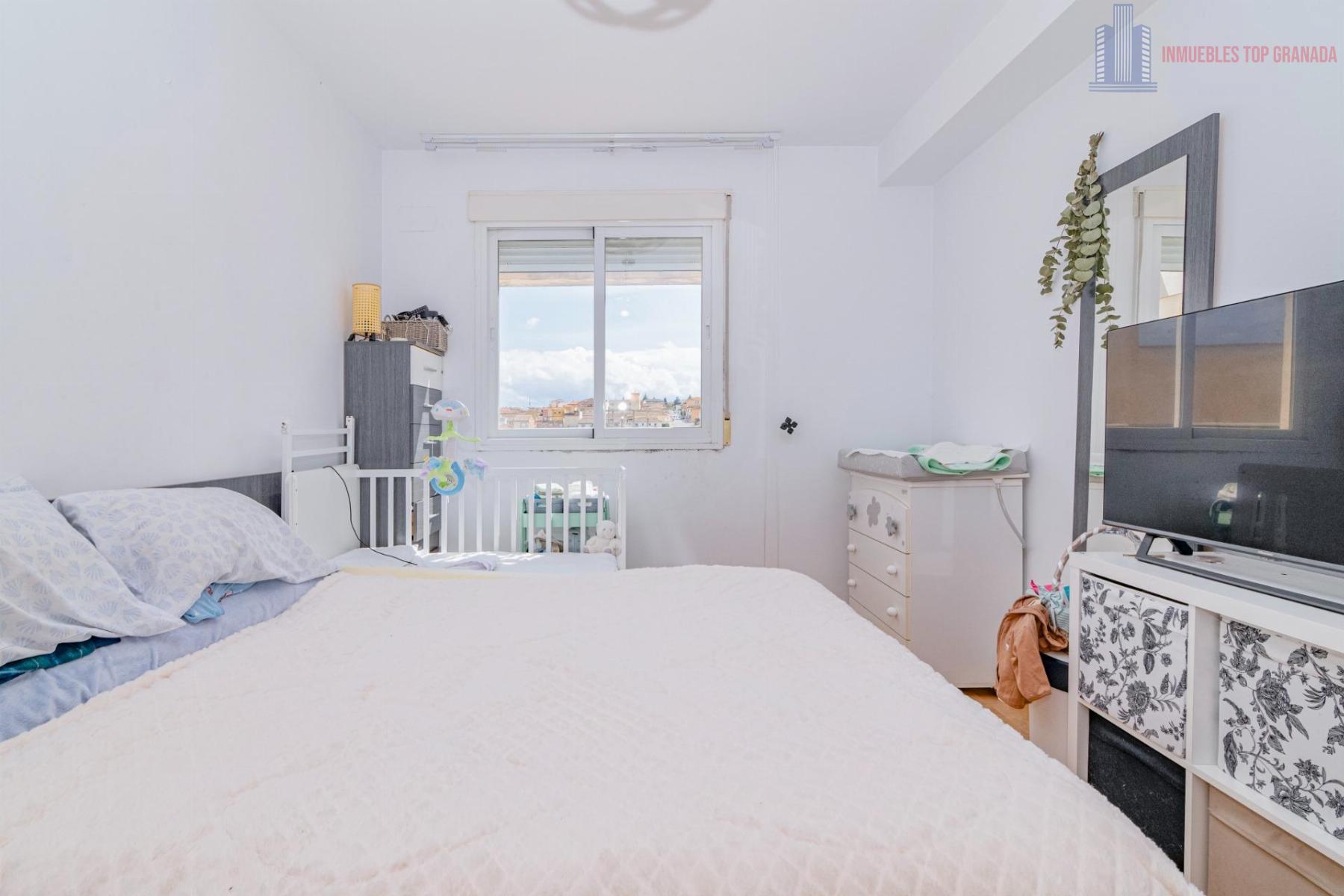 For sale of penthouse in Láchar