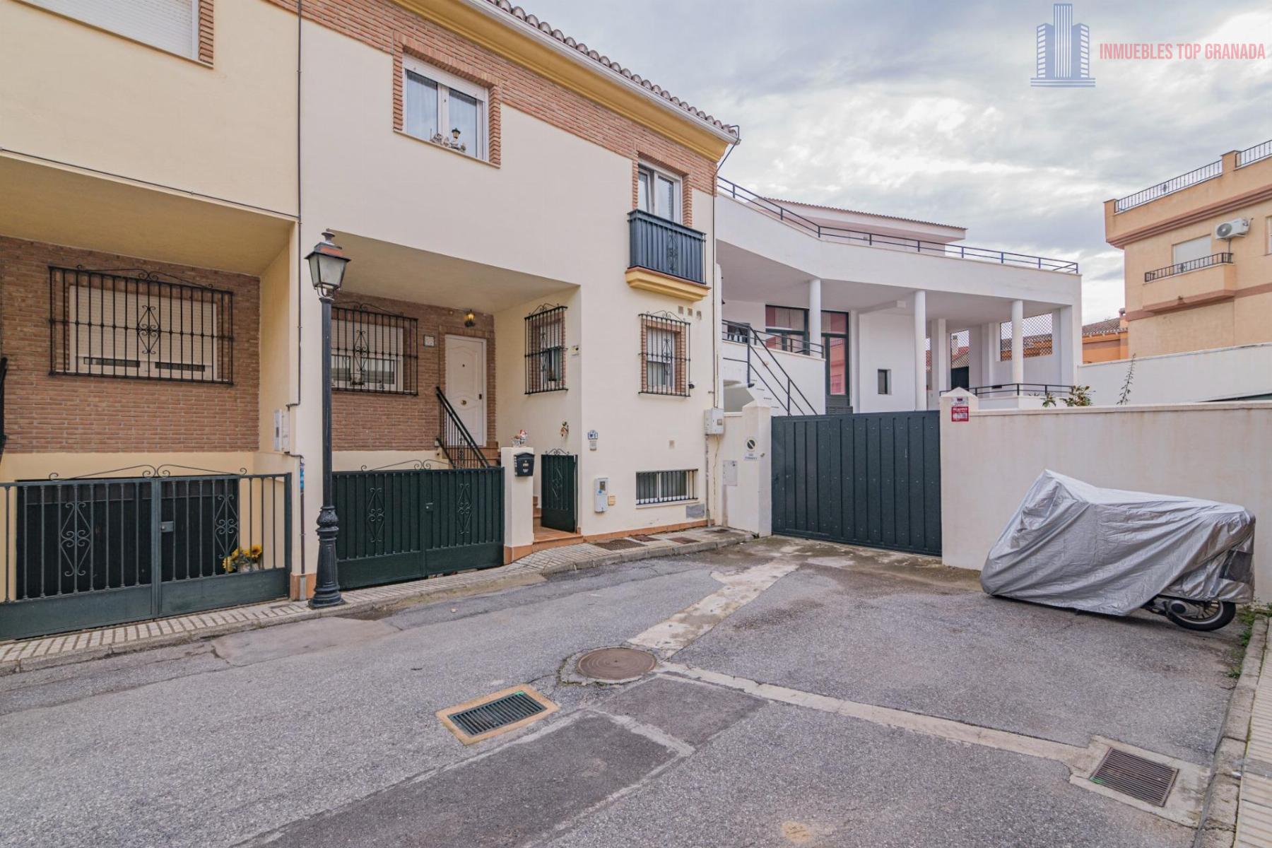 Venta de casa en Las Gabias