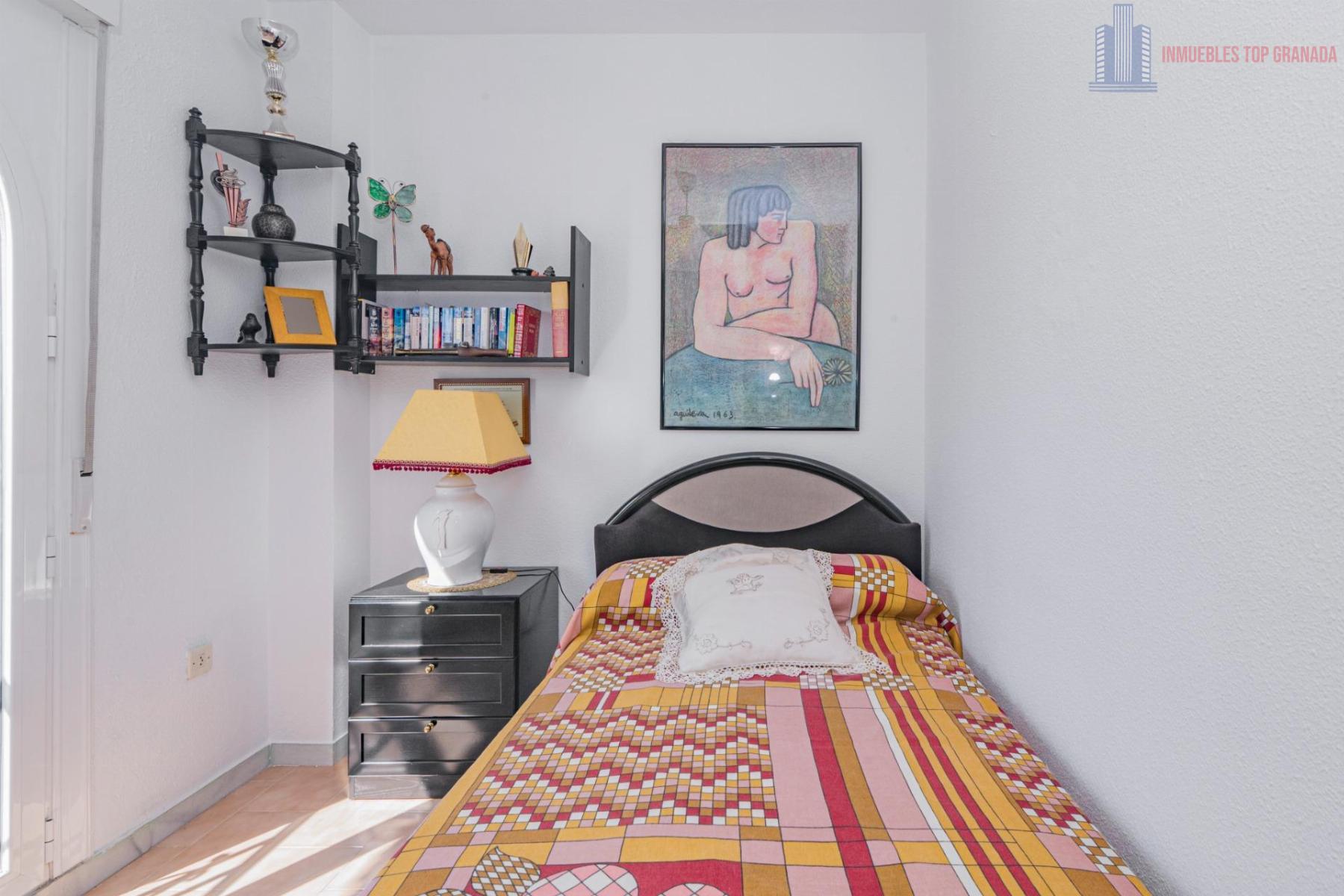 For sale of house in Peligros
