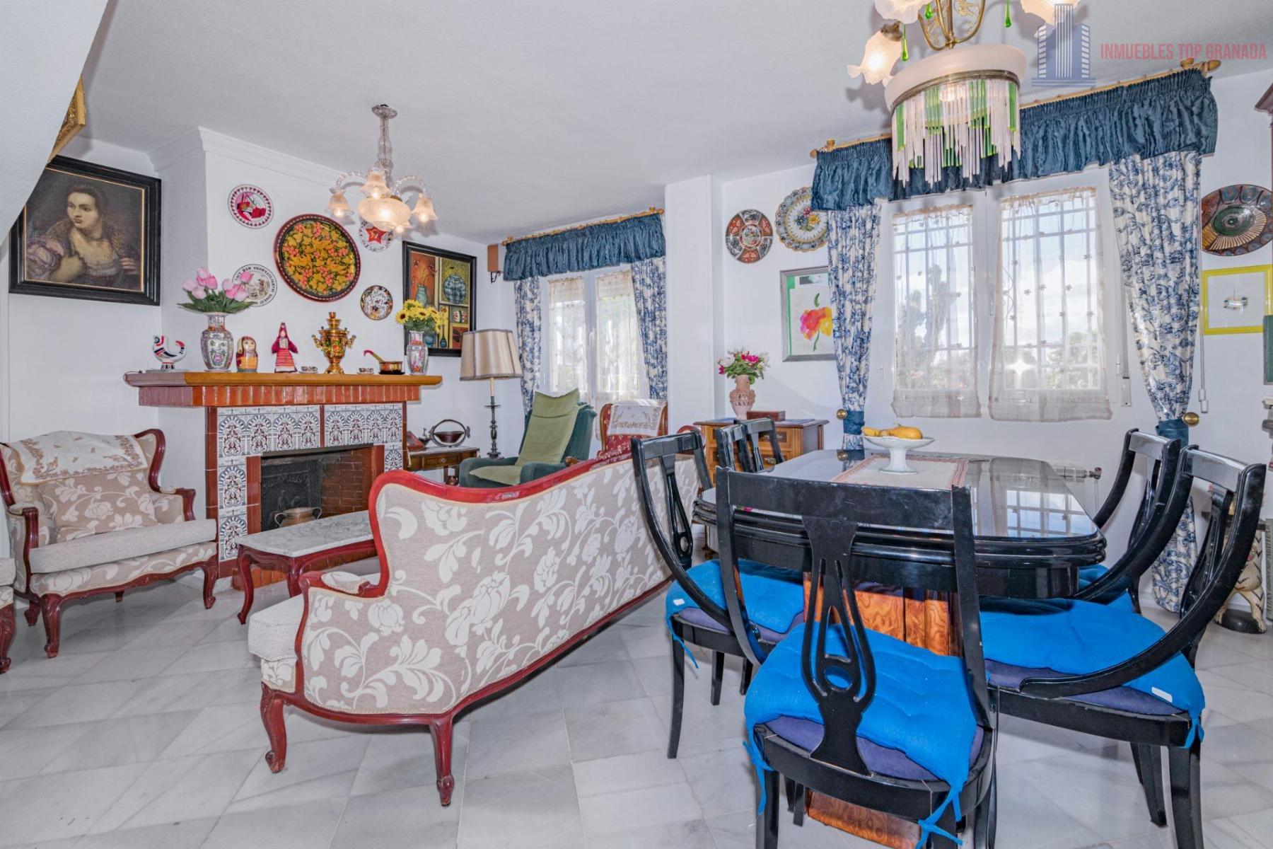 For sale of house in Peligros