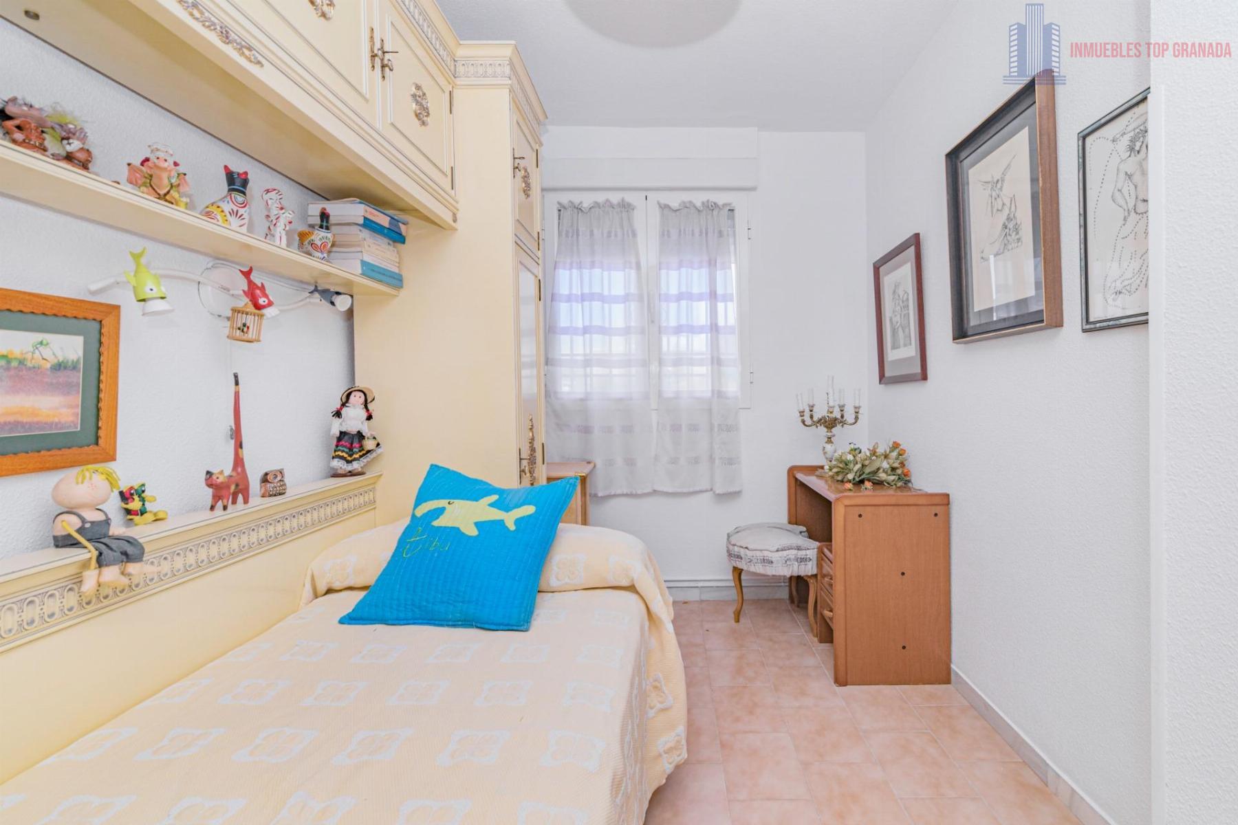 For sale of house in Peligros