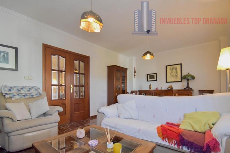 Venta de casa en Ogíjares
