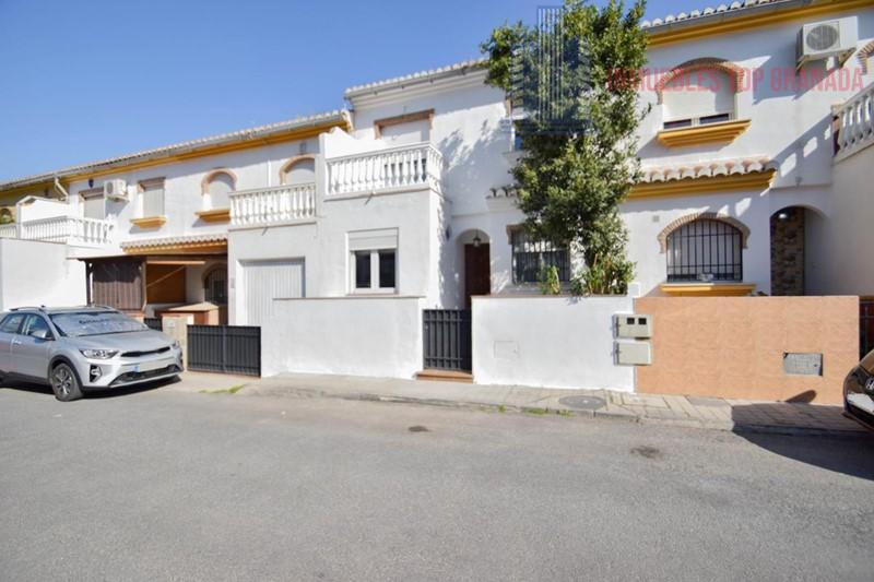 Venta de casa en Ogíjares